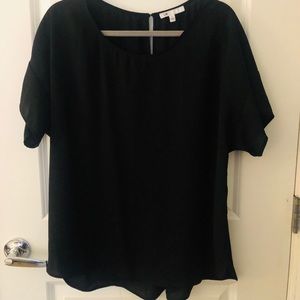 DR2 Short Sleeve blouse